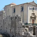 Dimora Apollo Apartamento