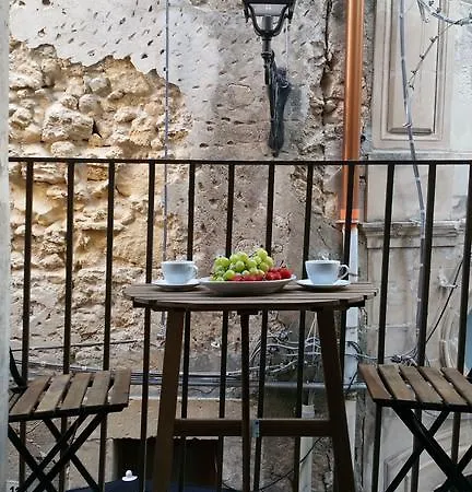 Apartman Dimora Apollo Szirakúza